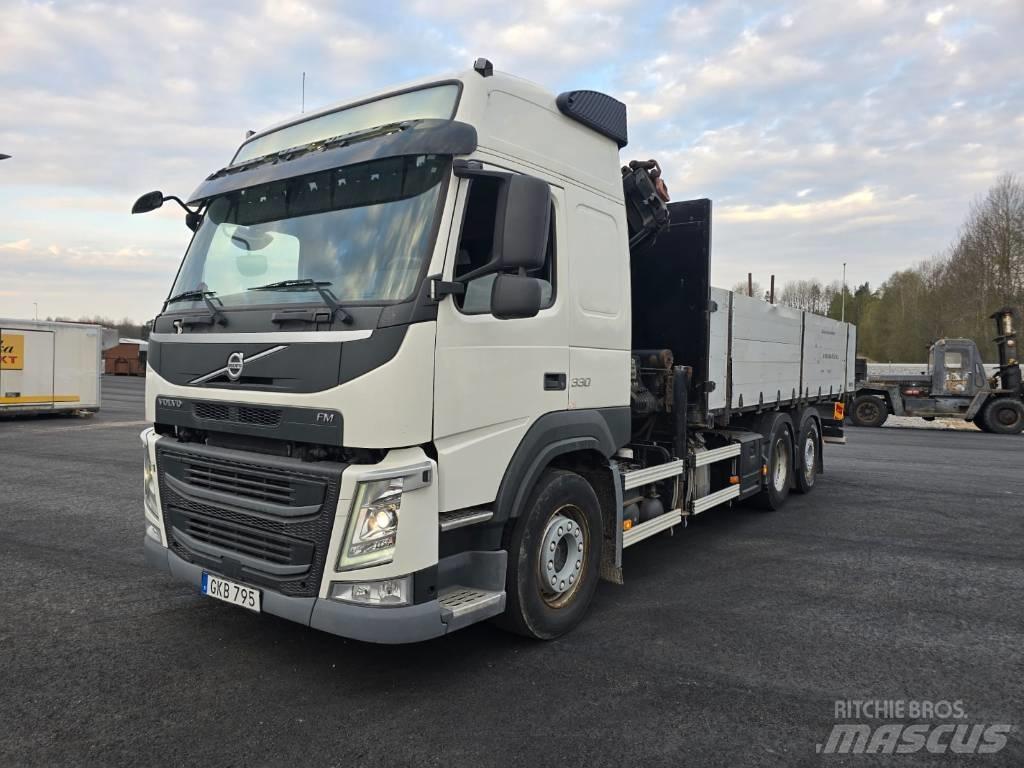 Volvo FM 330 Smagās mašīnas ar celtni