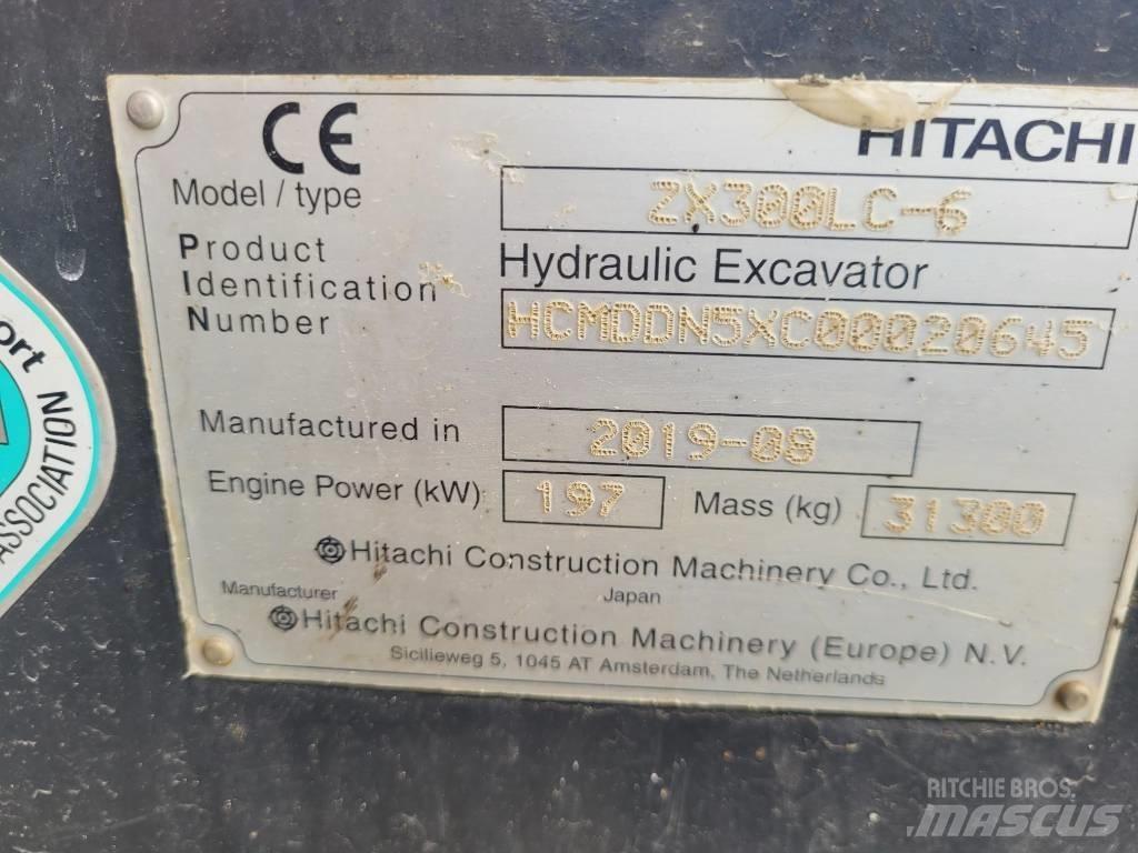 Hitachi ZX 300LC6 Kāpurķēžu ekskavatori