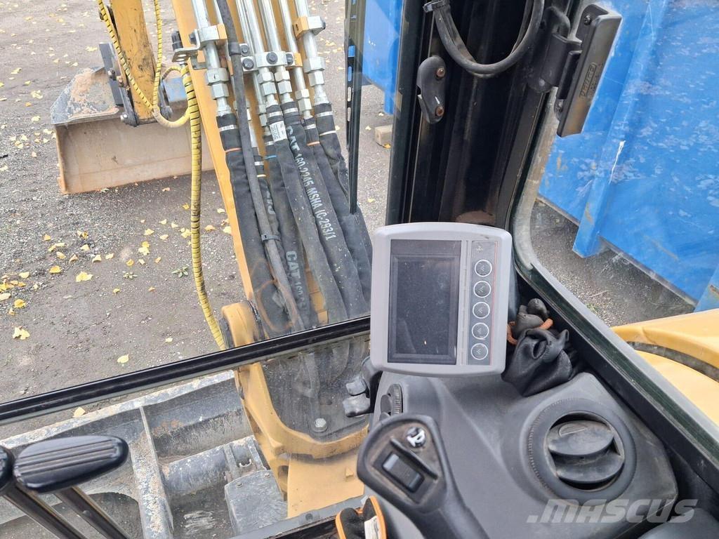 CAT 305E2CR Mini ekskavatori < 7 t