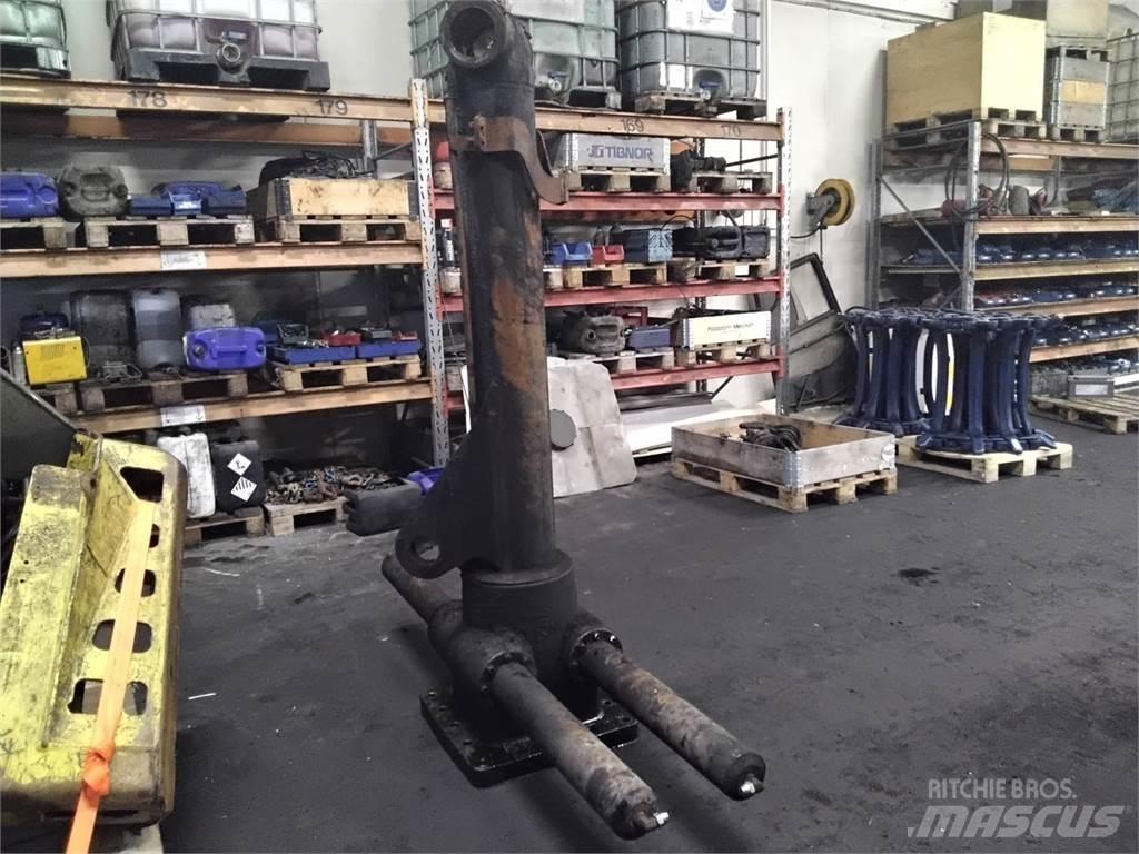 Cranab 165F Krāni