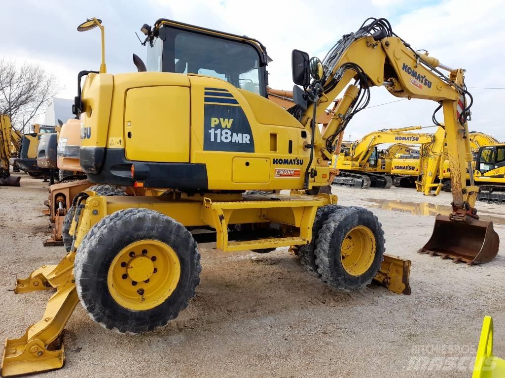 Komatsu PW118MR-8 Ekskavatori uz riteņiem