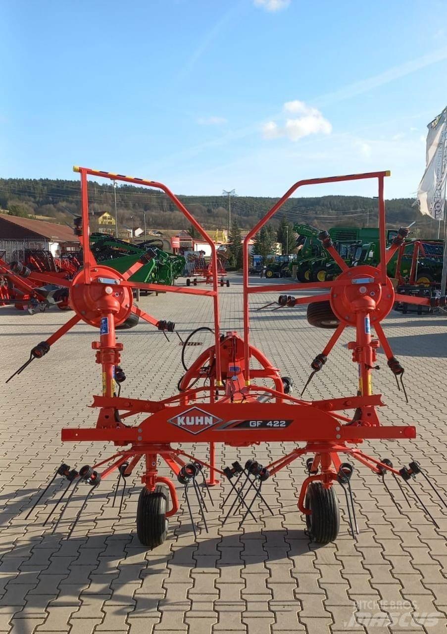 Kuhn GF 422 Grābekļi un siena ārdītāji
