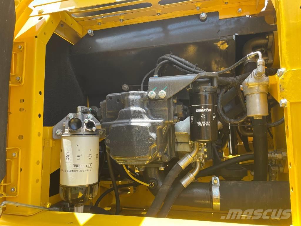 Komatsu PC 220 Kāpurķēžu ekskavatori