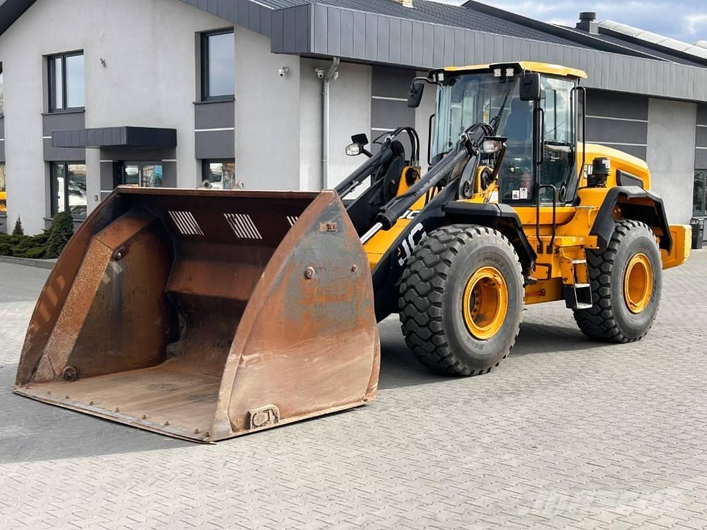JCB 457 HT Iekrāvēji uz riteņiem