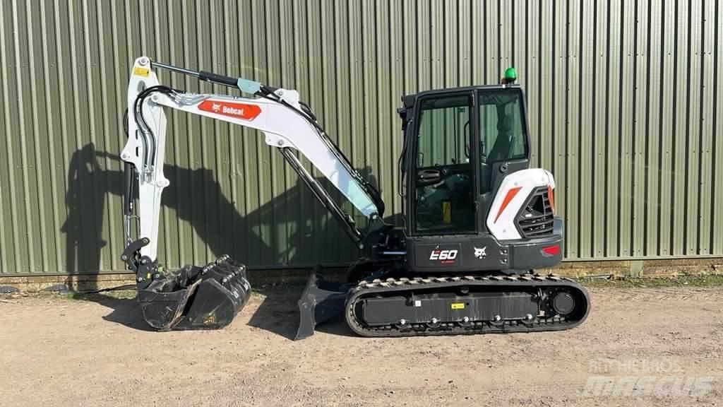 Bobcat E60 Mini ekskavatori < 7 t