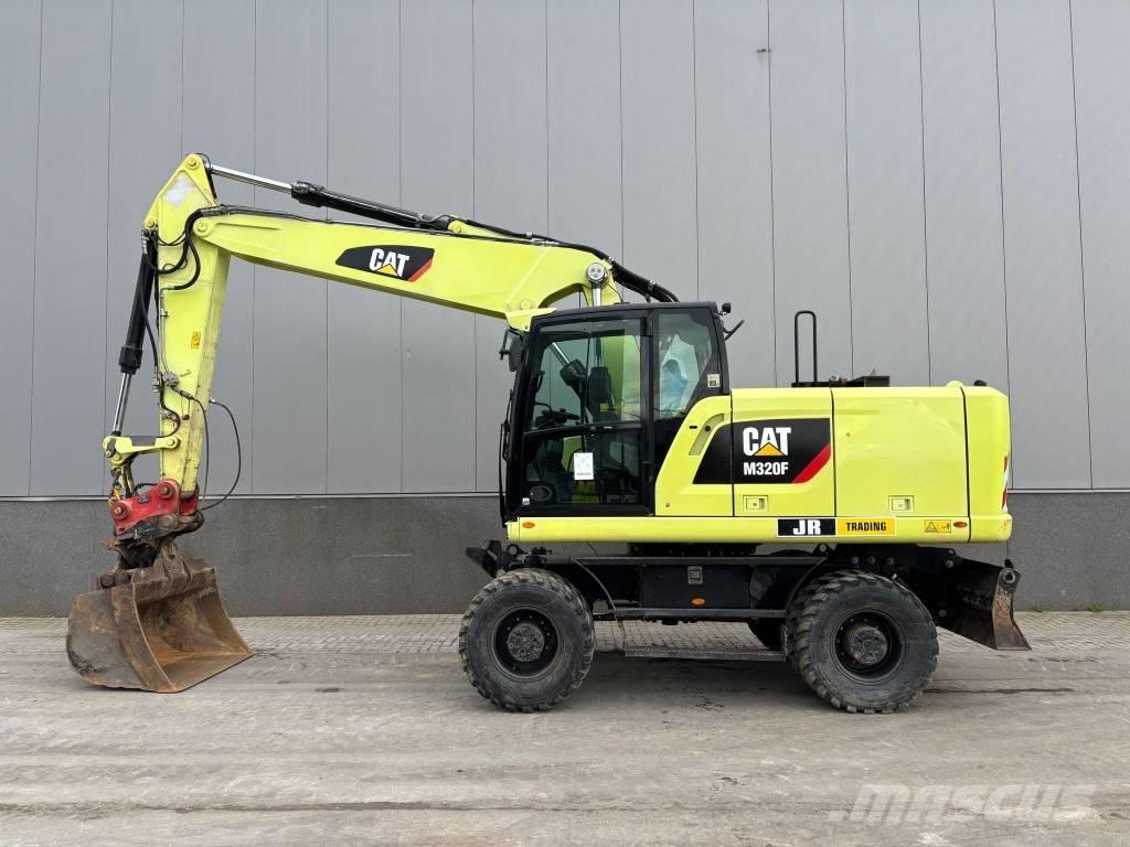 CAT M 320 F Ekskavatori uz riteņiem