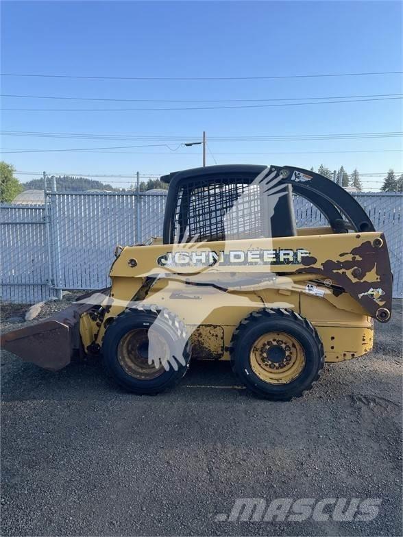John Deere 240 Cits traktoru papildaprīkojums