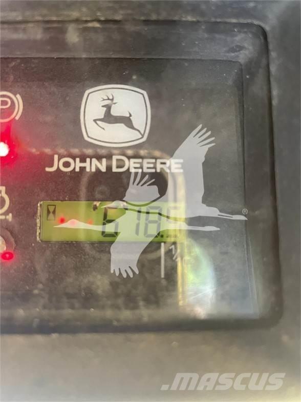 John Deere 240 Cits traktoru papildaprīkojums