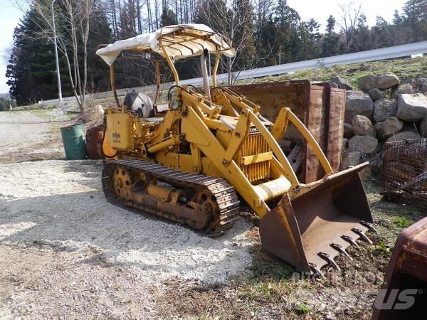 Komatsu D20S-3 Kāpurķēžu buldozeri