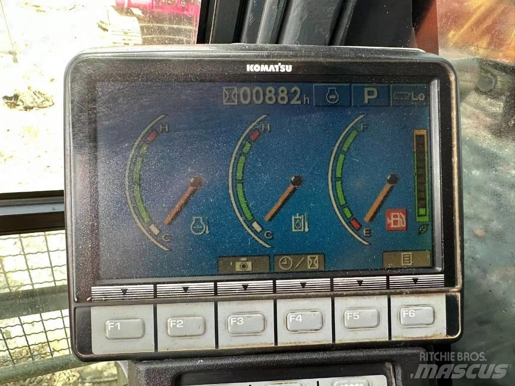 Komatsu PC 240-8 Kāpurķēžu ekskavatori