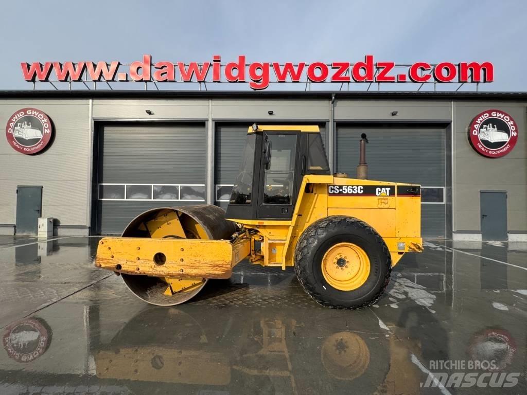 CAT CS 563 C Vienvalča grunts veltņi