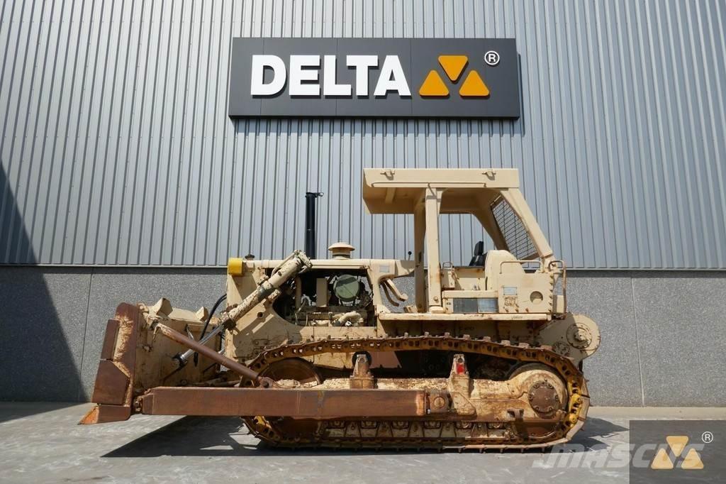 CAT D7G Ex-army Kāpurķēžu buldozeri