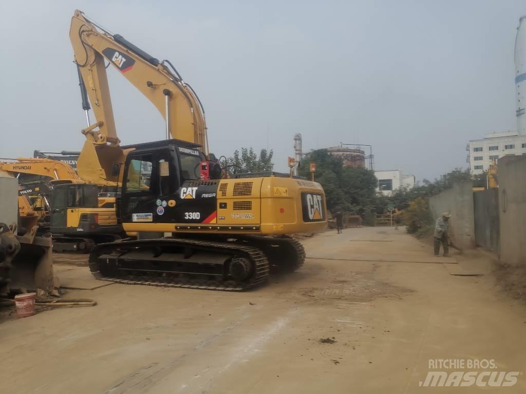 CAT 330 D Kāpurķēžu ekskavatori