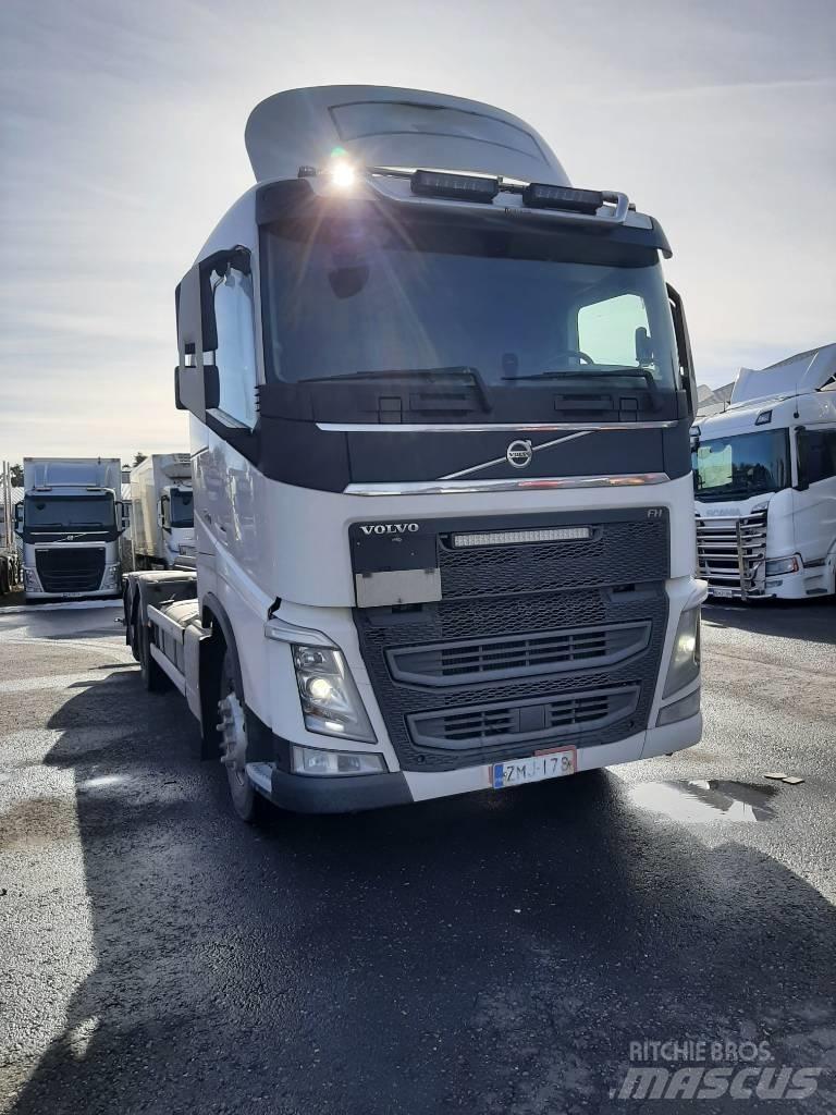 Volvo FH 13 Smagās mašīnas ar konteineriem
