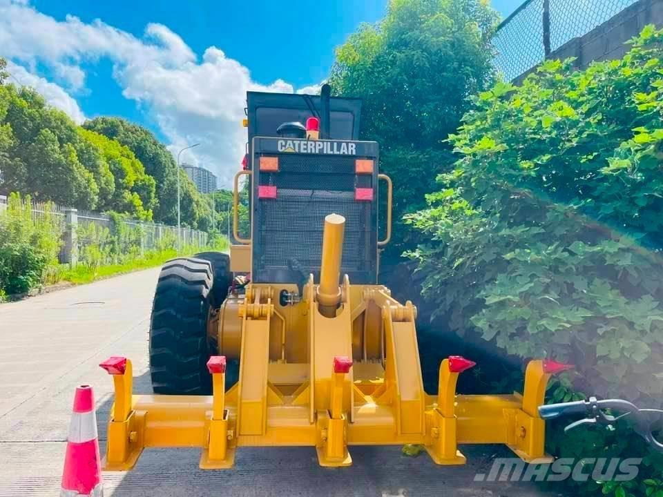 CAT 140h Greideri