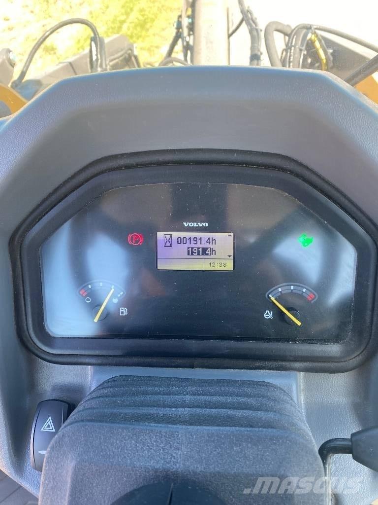 Volvo L30GS Iekrāvēji uz riteņiem