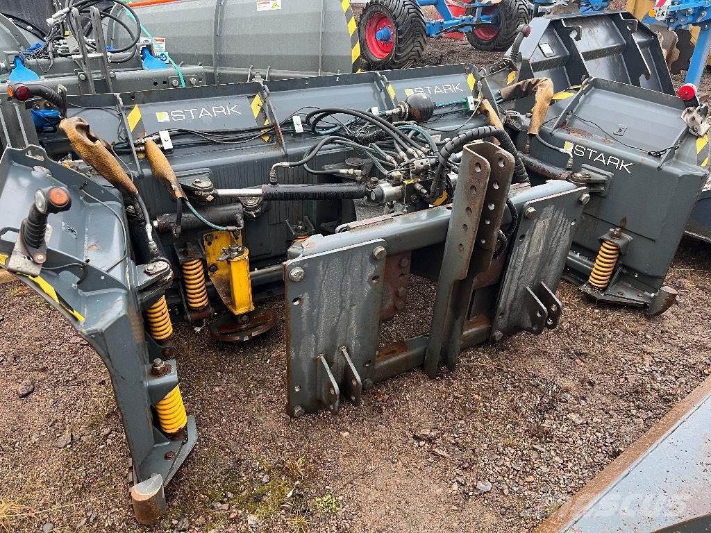 Stark UA3600 Sniega naži un tīrītāji
