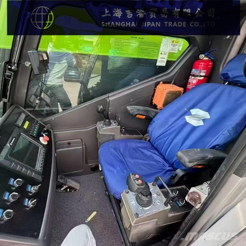 Zoomlion ZAT 2000 V7 Visurgājēji celtņi