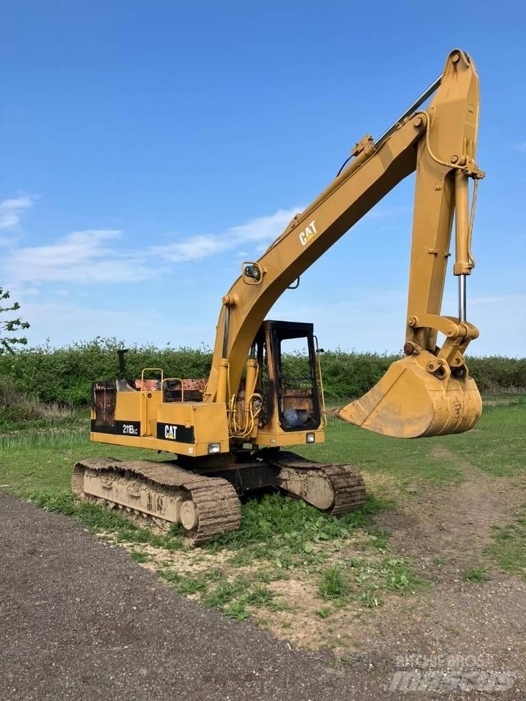 CAT 211 B LC Kāpurķēžu ekskavatori
