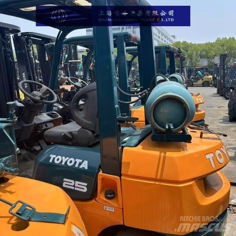 Toyota 25 Tehnika ar dīzeļa dzinēju