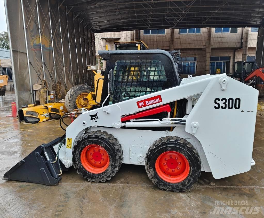 Bobcat S 300 Lietoti riteņu kompaktiekrāvēji
