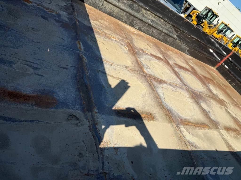 Record Kipwagen Platformas/izkraušana no sāniem