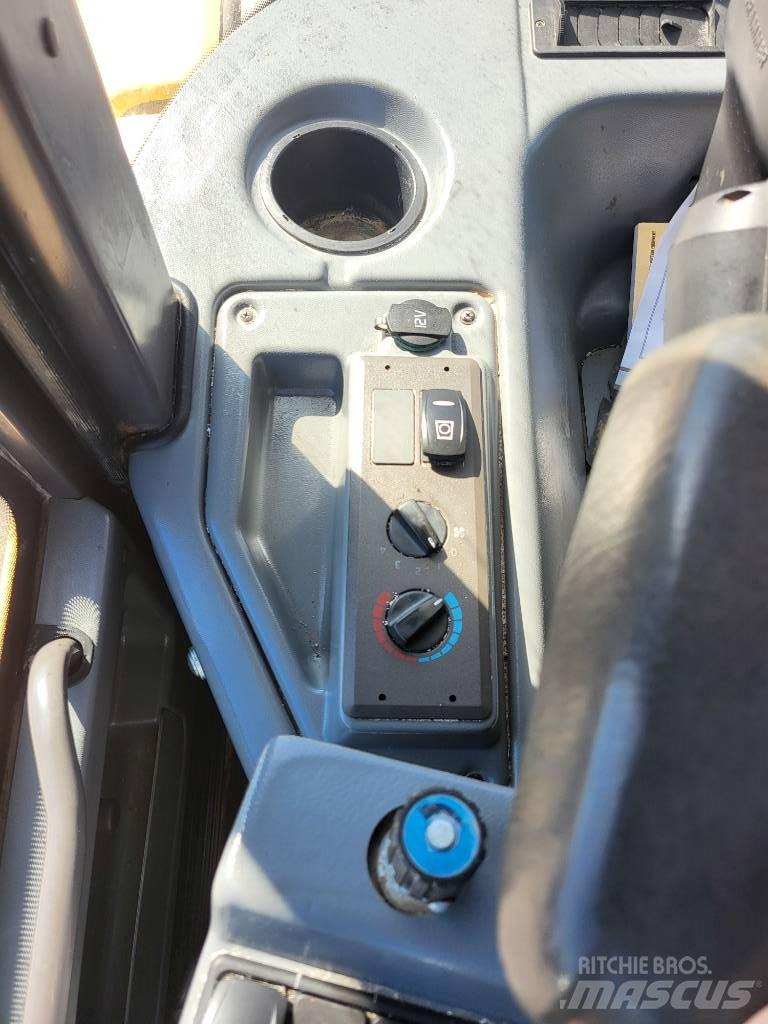 Volvo L 30 G Iekrāvēji uz riteņiem