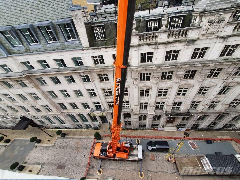 Liebherr LTM1070-4.2 Visurgājēji celtņi