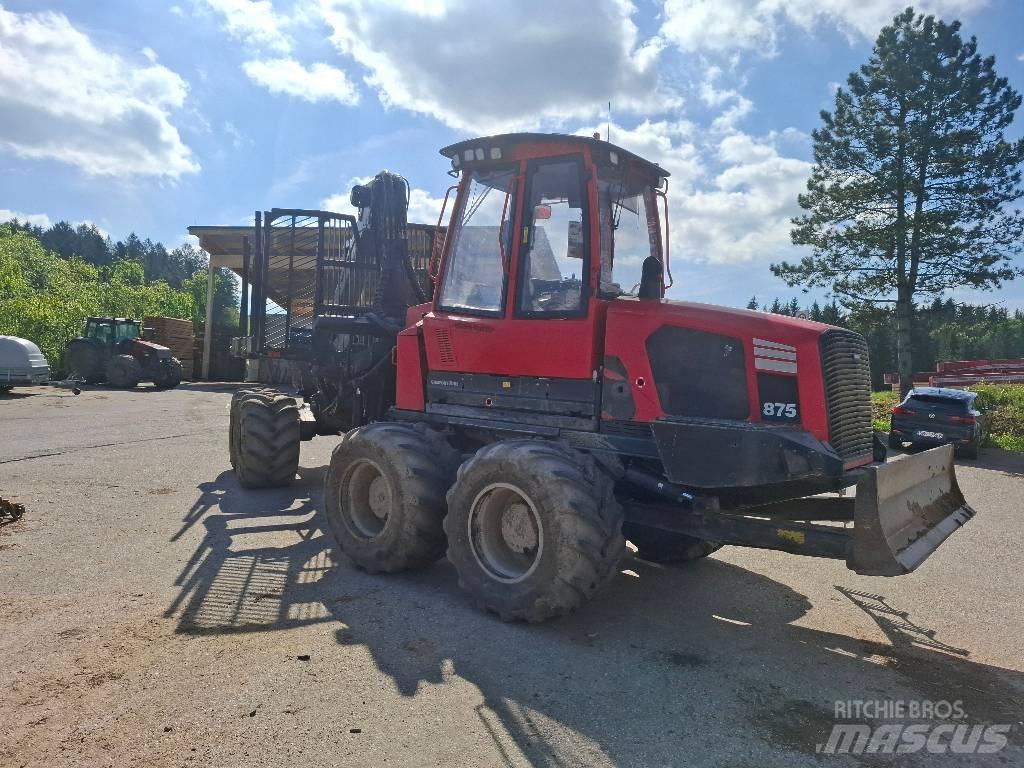 Komatsu 875 Forvarderi