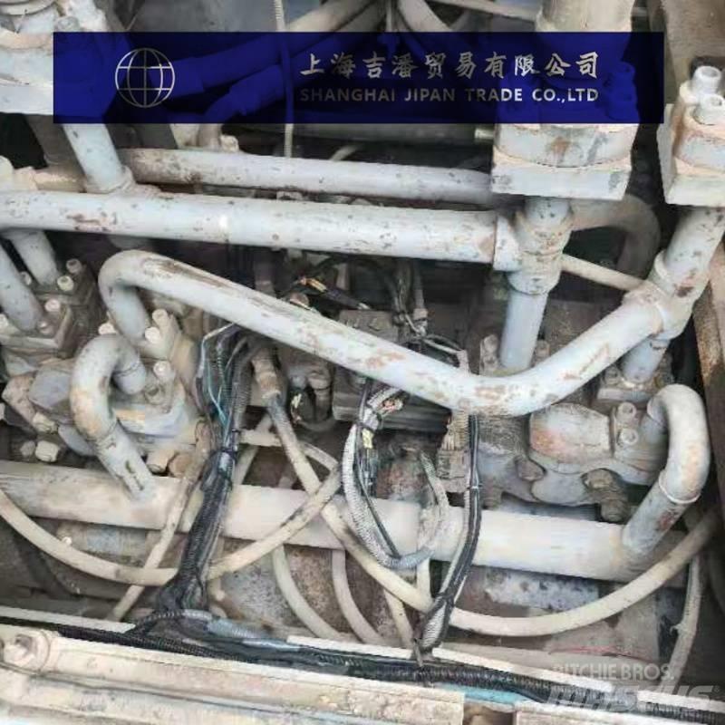 Kobelco 7080 Kāpurķēžu ceļamkrāni