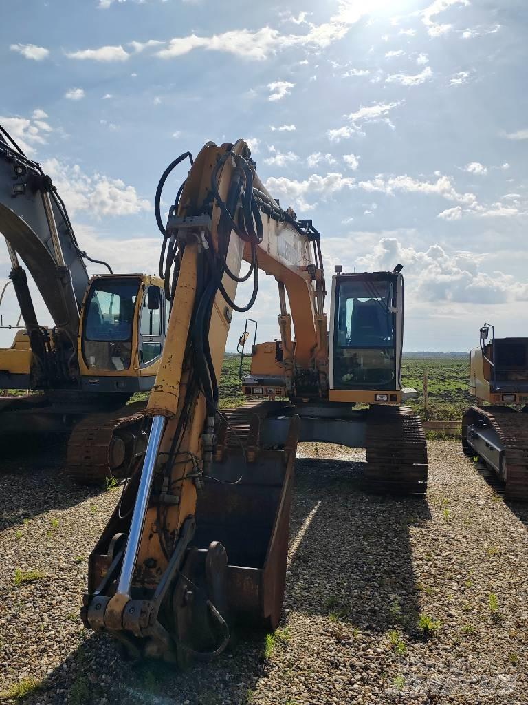 Liebherr R 900 C Kāpurķēžu ekskavatori