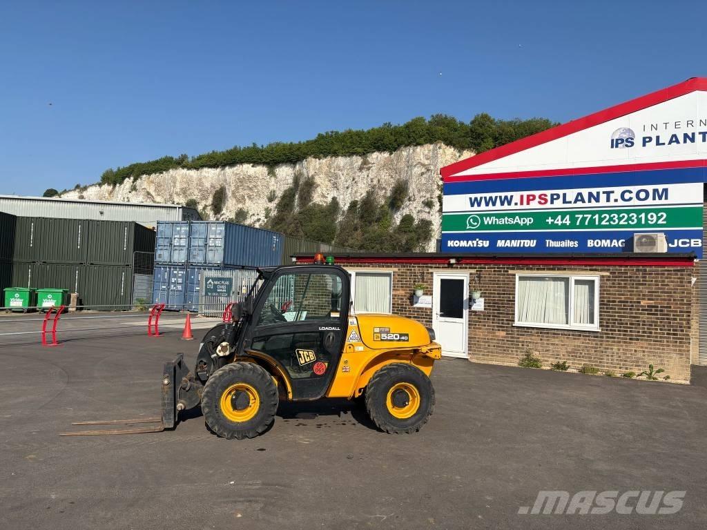 JCB 520-40 Teleskopiskie manipulatori