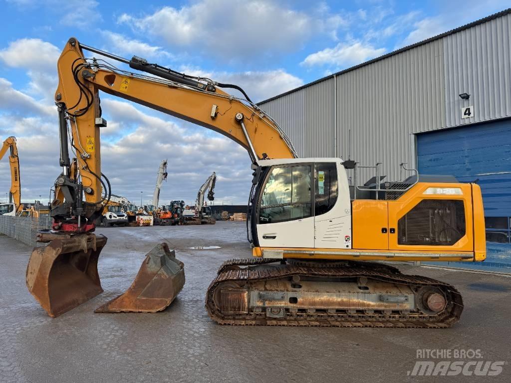 Liebherr R 926 Kāpurķēžu ekskavatori
