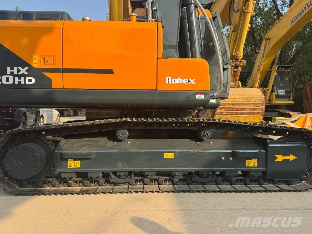 Hyundai HX 220 Vidēja lieluma ekskavatori 7 t - 12 t
