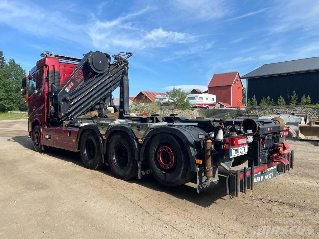 Volvo FH540 8x4 Treileri ar āķi