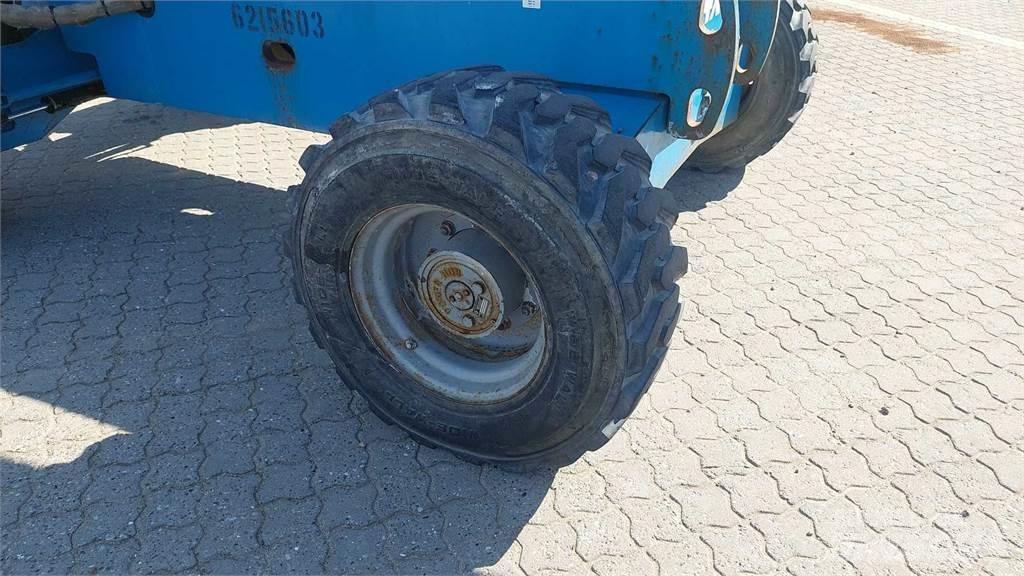 Genie S45 Teleskopiskie pacēlāji