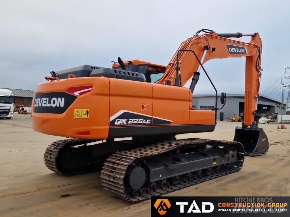 Develon DX 225 LC-7M Kāpurķēžu ekskavatori