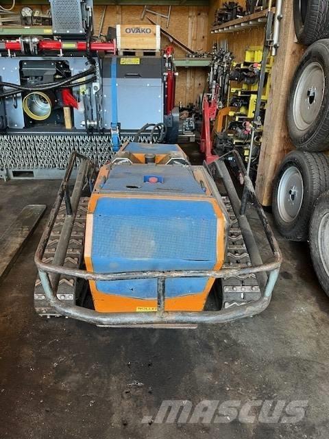 Irus DELTRAK 2.5 Pļaujmašīnas/pašgājēji