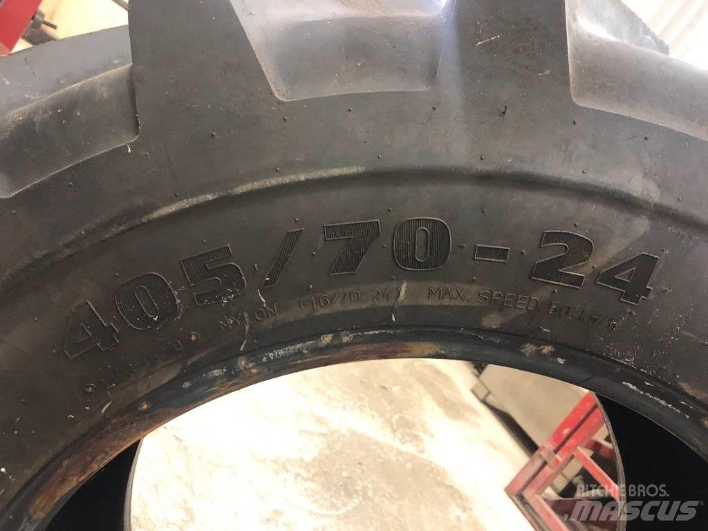 Mitas 405/70x24 Riepas, riteņi un diski