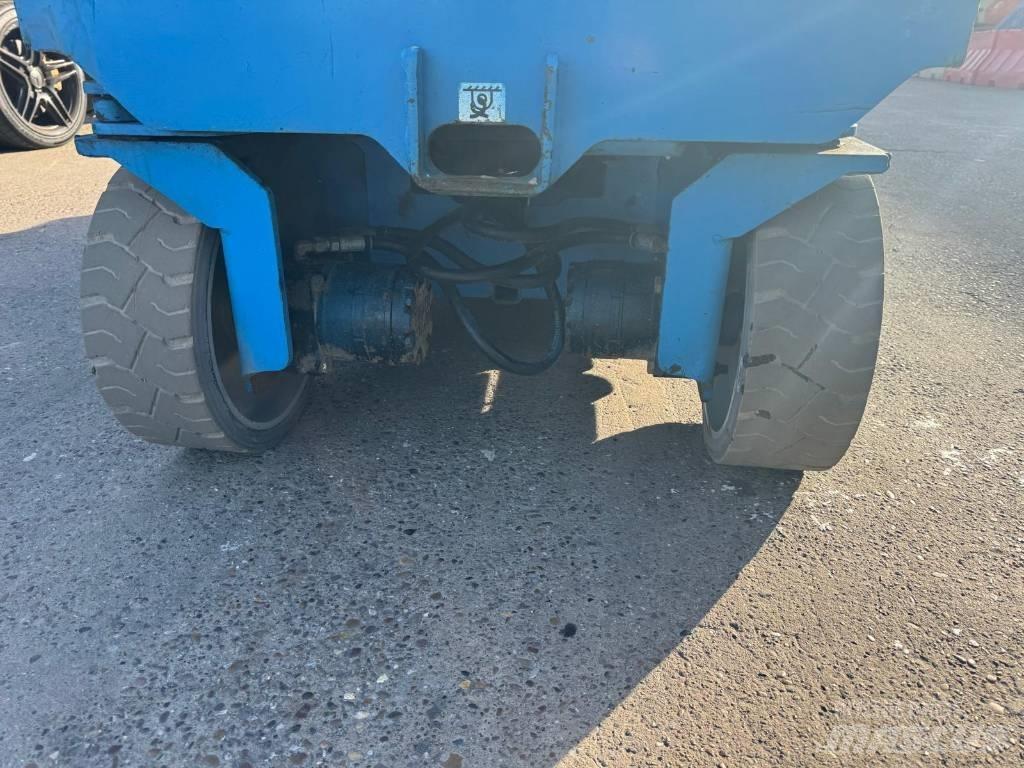 Genie GS 3232 Šķerveida pacēlāji