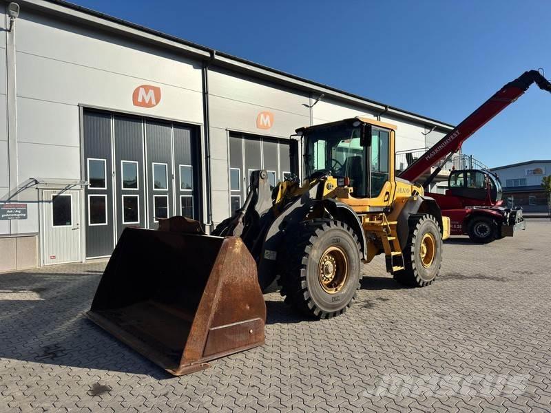 Volvo L90F Iekrāvēji uz riteņiem