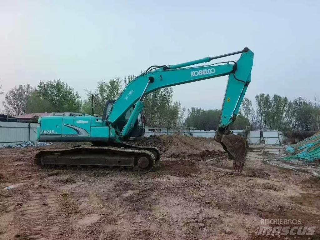 Kobelco SK 210-8 Kāpurķēžu ekskavatori