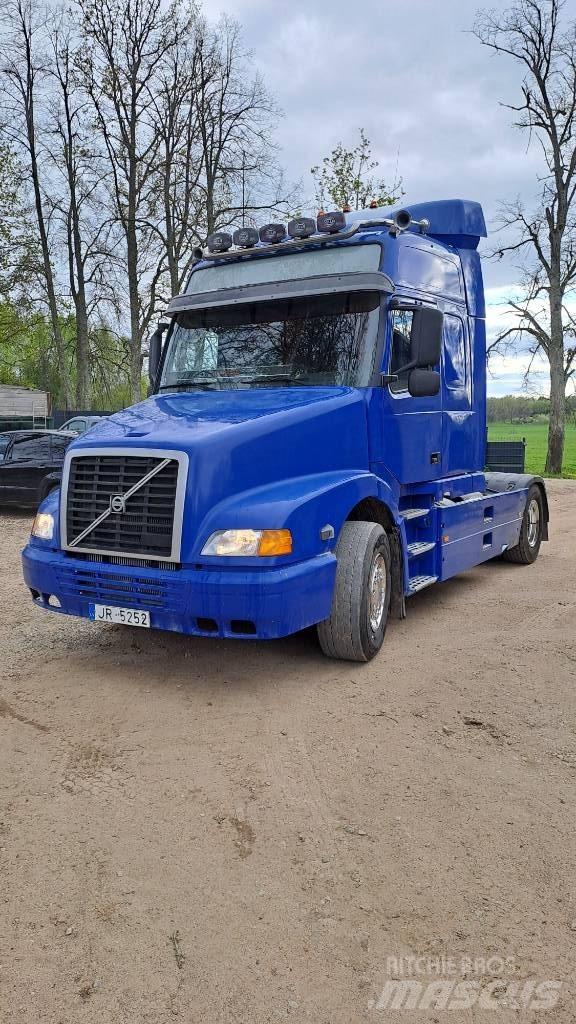 Volvo NH 12 Vilcēji