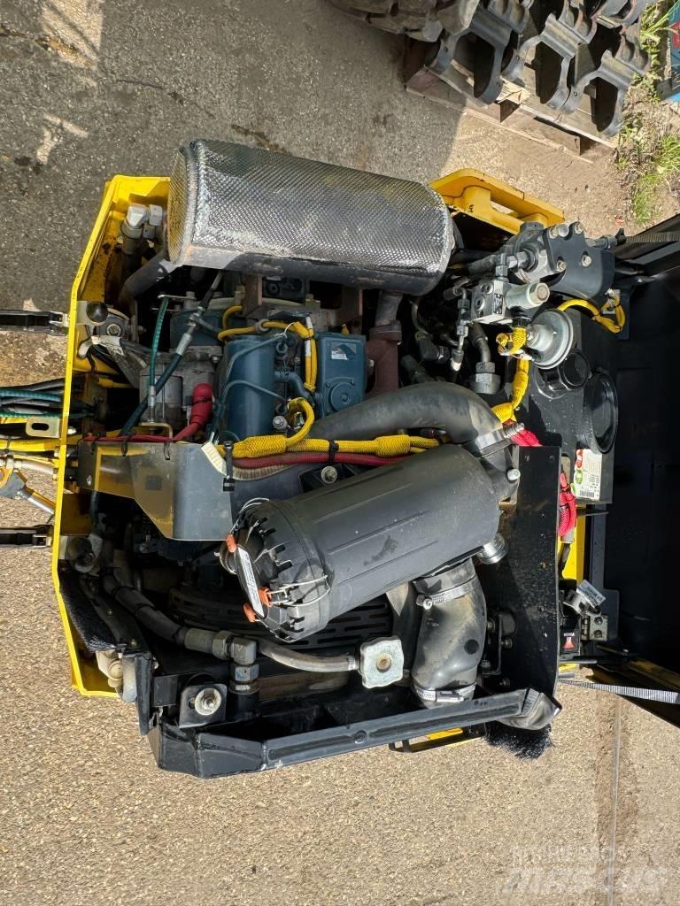 Bomag BW 120 AD-5 Divvalču grunts veltņi