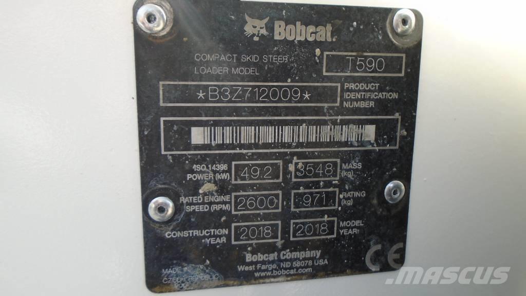 Bobcat T 590 Lietoti riteņu kompaktiekrāvēji