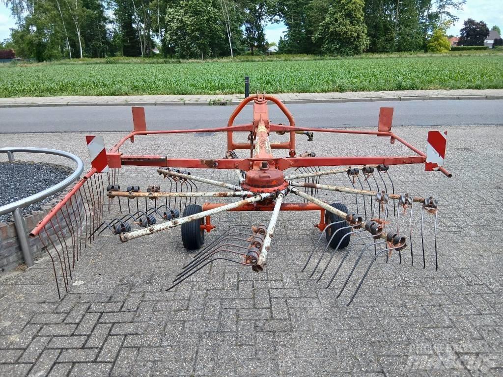 Kuhn GA 301 Vālotāji