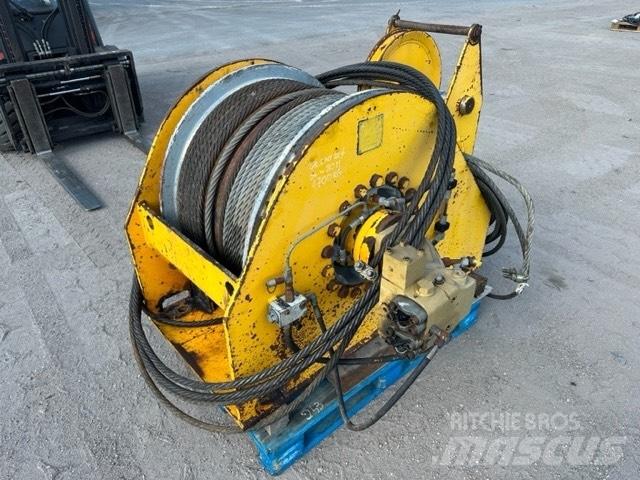 Bauer used winch Urbšanas iekārtu piederumi un rezerves daļas