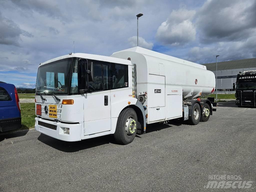 Mercedes-Benz Econic Autocisterna