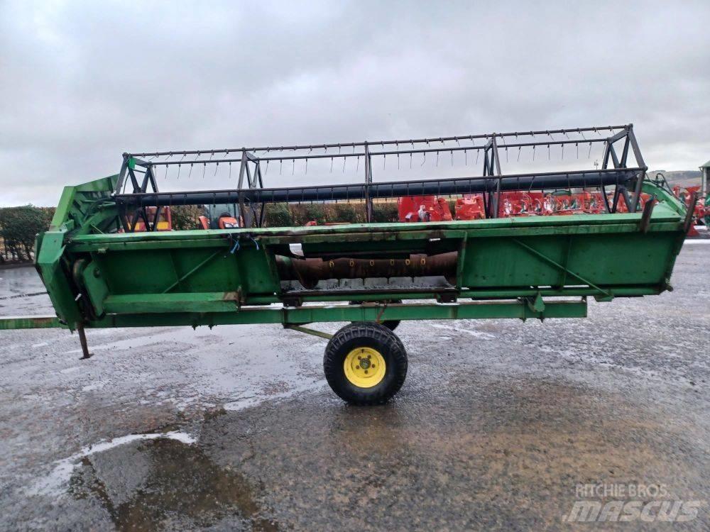 John Deere 1000 Kultivatori
