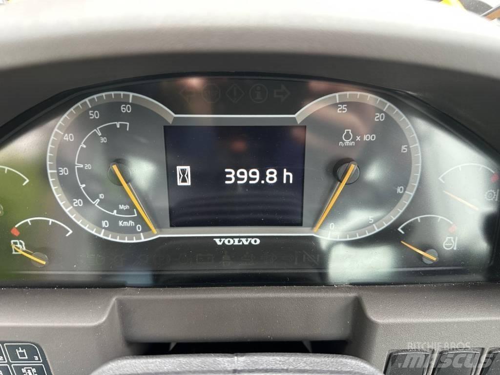 Volvo L 70 H Iekrāvēji uz riteņiem